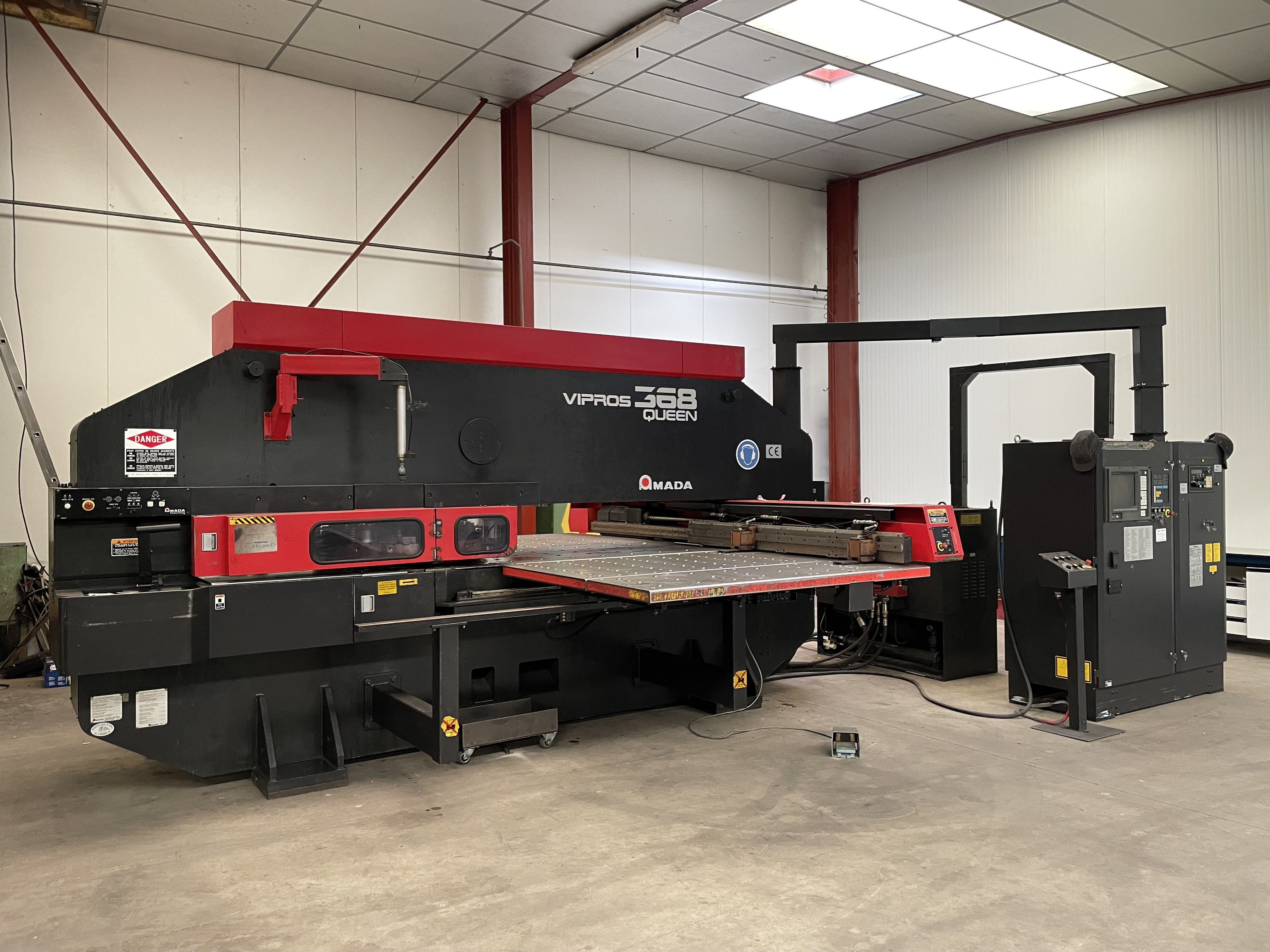 Other Machines/CNC punching machine AMADA VIPROS QUEEN 368